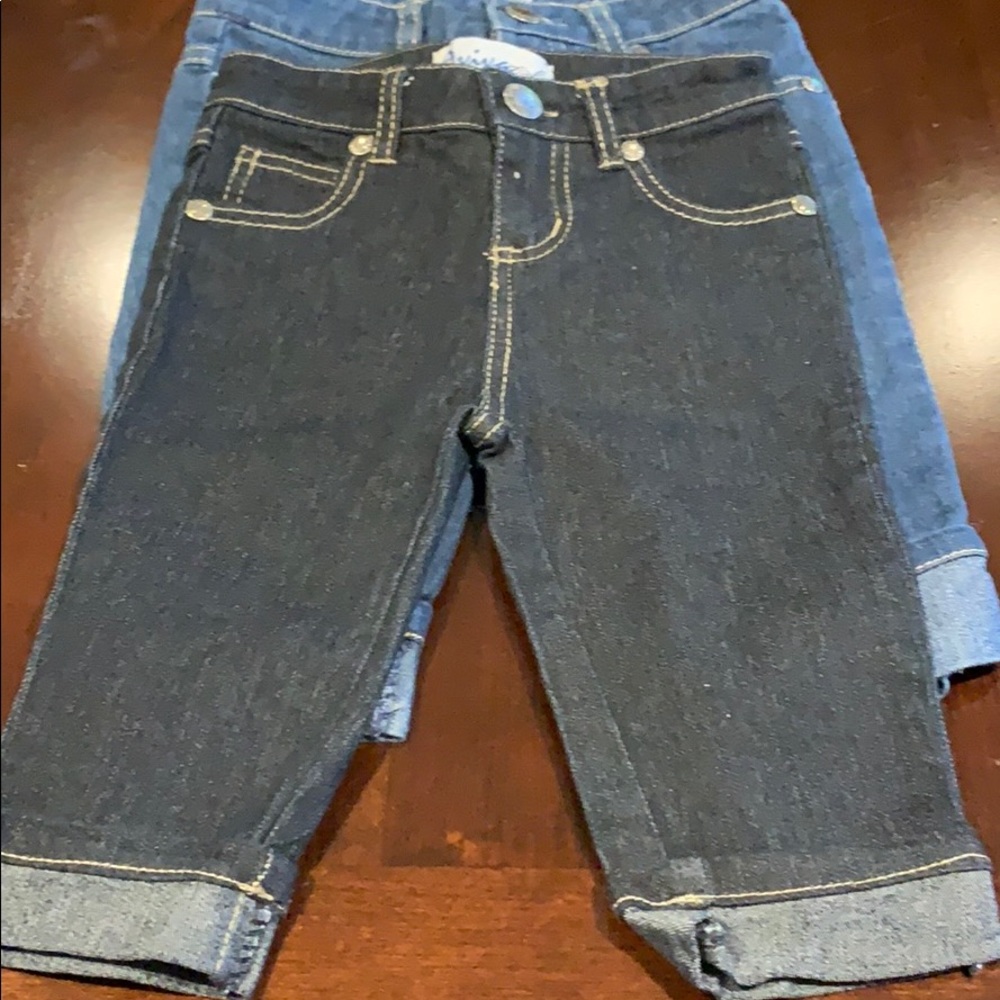 Jean Capris - Picture 2 of 3